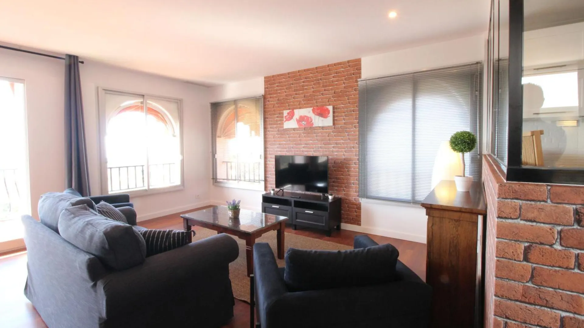 Interpares Terrace By Del Parque Flats Apartment Malaga Spain